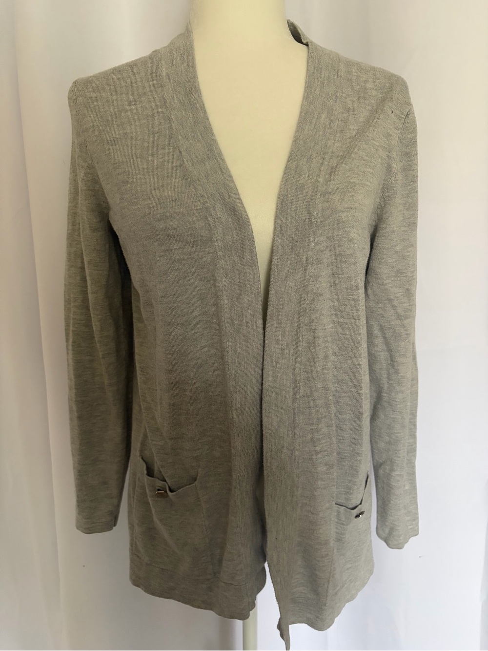 Cable & Gauge Light Gray Open-Front Cardigan